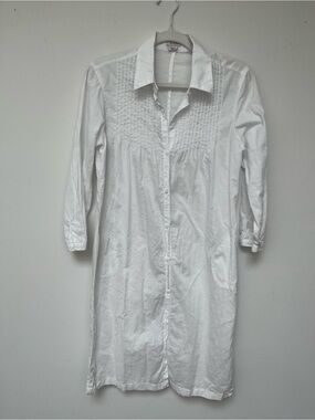 M0851 white cotton button up cover up or pajamas